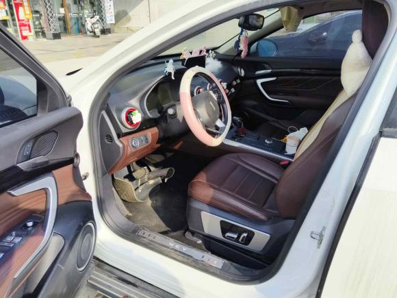 [南昌·赣A] 二手魏牌魏牌 VV72017款 2.0T 超豪型