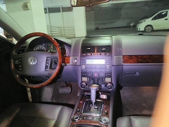 [深圳·粤B] 二手大众途锐2006款 3.2L 顶级版