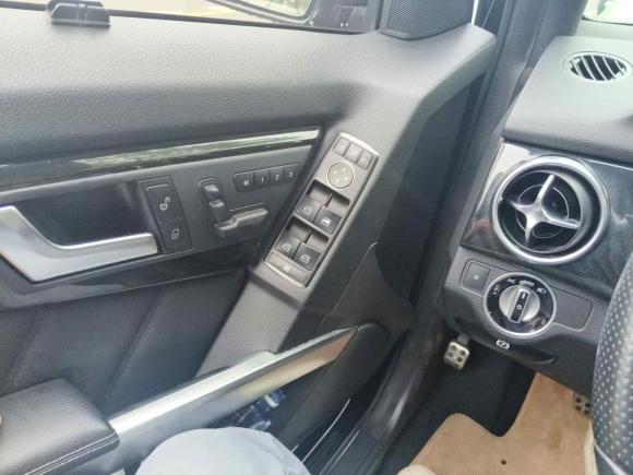 [上海·沪C] 二手奔驰奔驰GLK级2015款 GLK 300 4MATIC 豪华型 极致版