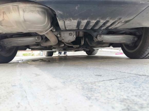 [南京·苏A] 二手宝马宝马1系2010款 120i运动限量版