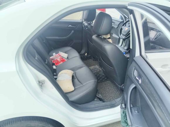 [南京·苏A] 二手荣威荣威3602017款 1.5L 自动豪华版