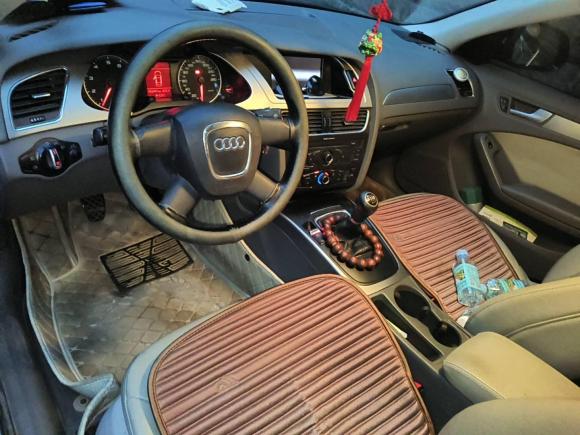 [济南·鲁A] 二手奥迪奥迪A4L2012款 1.8 TFSI 手动舒适型