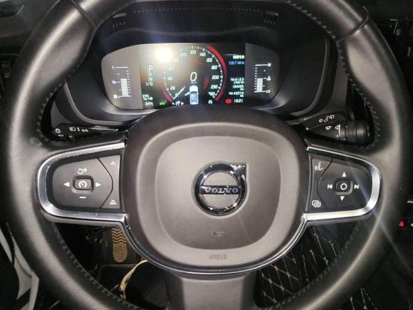 [深圳·粤B] 二手沃尔沃沃尔沃XC602019款 T5 四驱智逸版 国VI