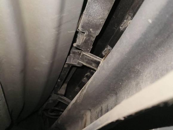 [成都·川A] 二手奔驰奔驰E级2011款 E 260 L CGI时尚型