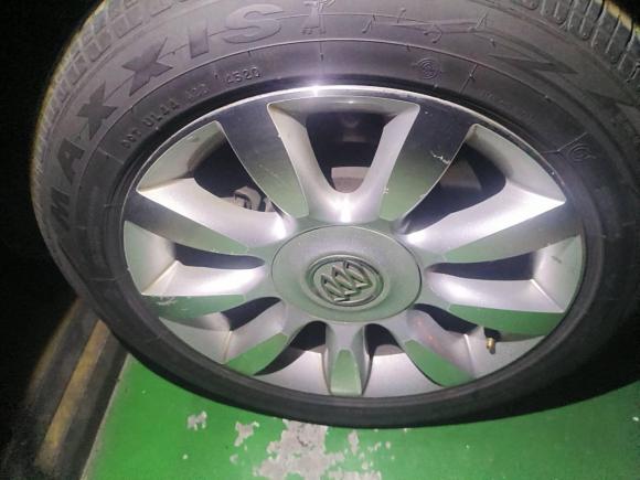 [深圳·粤B] 二手别克林荫大道2011款 博鳌论坛纪念版