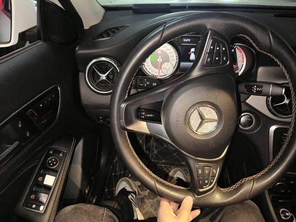 [无锡·皖C] 二手奔驰奔驰GLA2016款 GLA 200 动感型