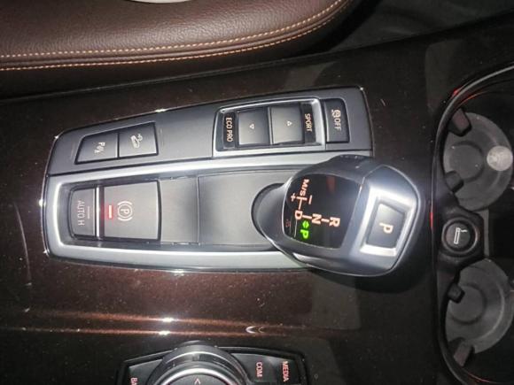 [宁波·浙B] 二手宝马宝马X32014款 xDrive20i X设计套装