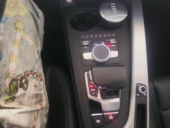 [金华·浙G] 二手奥迪奥迪A4L2018款 30周年年型 40 TFSI 时尚型