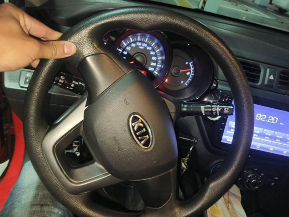 [嘉兴·浙F] 二手起亚起亚K22011款 三厢 1.4L AT GLS