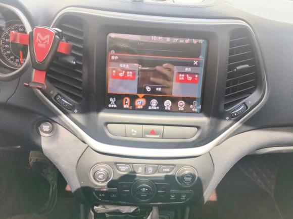 [成都·川A] 二手Jeep自由光2017款 2.0L 优越版