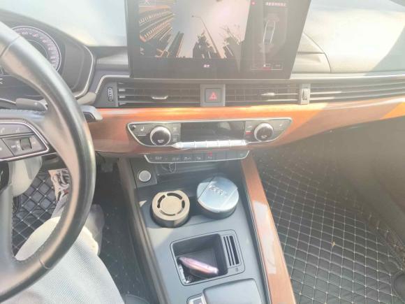 [深圳·粤P] 二手奥迪奥迪A4L2020款 40 TFSI 豪华致雅型