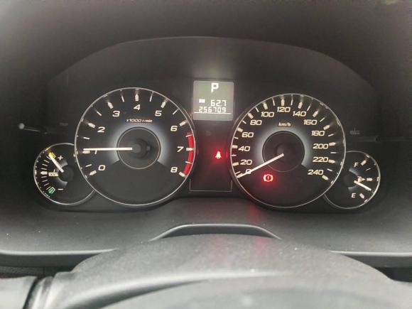 [青岛·鲁B] 二手斯巴鲁傲虎2011款 2.5i豪华版