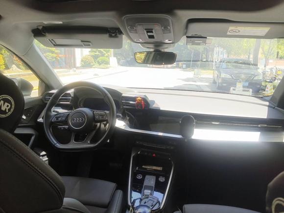 [上海·沪J] 二手奥迪奥迪A32022款 Sportback 35 TFSI 时尚运动型