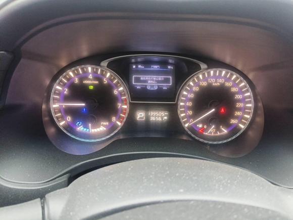 [嘉兴·浙F] 二手英菲尼迪英菲尼迪QX602014款 2.5 S/C Hybrid 两驱卓越版