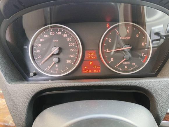 [西安·鄂W] 二手宝马宝马X52011款 xDrive35i 领先型