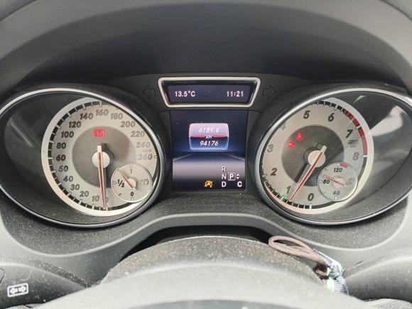 [金华·浙G] 二手奔驰奔驰GLA2016款 GLA 200 时尚型