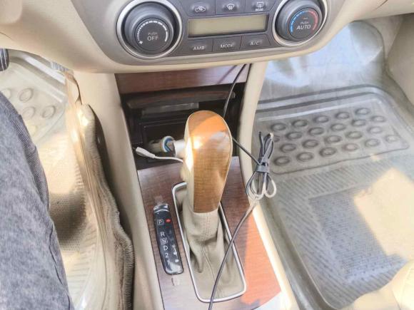 [青岛·鲁E] 二手日产轩逸2009款 1.6XL 自动豪华天窗版