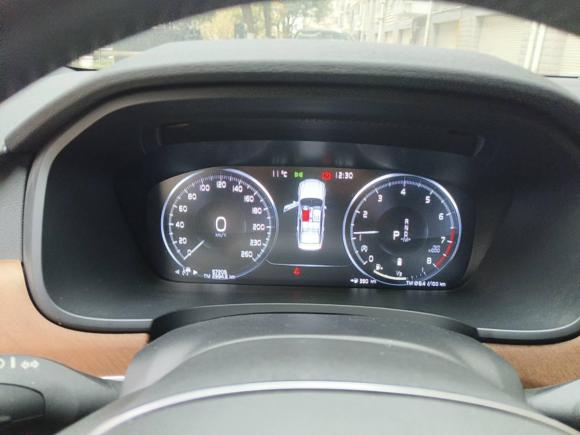 [无锡·苏B] 二手沃尔沃沃尔沃S902021款 B5 智逸豪华版