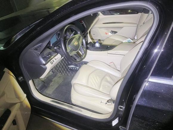 [上海·沪B] 二手凯迪拉克凯迪拉克CT62016款 28T 精英型