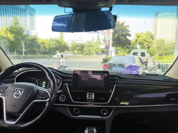 [成都·川A] 二手宝骏宝骏5602017款 1.5T DCT旗舰型 7座