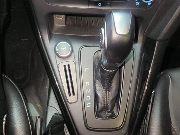 [宁波·浙B] 二手福特福克斯2018款 两厢经典 1.6L 自动风尚型智行版