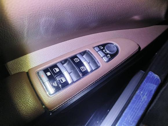 [深圳·粤B] 二手奔驰奔驰S级2010款 S 350 L 豪华型