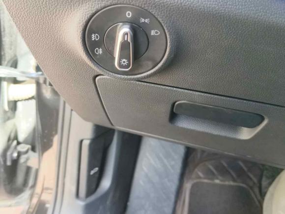 [武汉·鄂F] 二手大众速腾2022款 200TSI DSG超越版