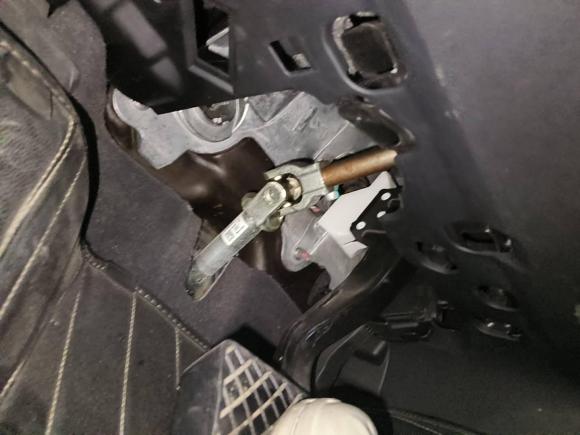 [南通·苏M] 二手奥迪奥迪A4L2011款 2.0 TFSI 标准型