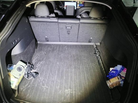 [广州·粤B] 二手特斯拉Model Y2021款 标准续航后驱版