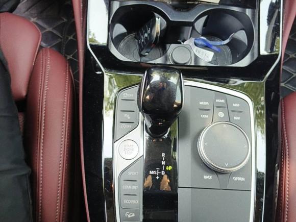 [上海·沪E] 二手宝马宝马X42022款 xDrive 25i M运动套装