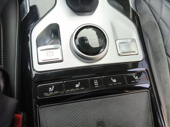 [成都·川F] 二手红旗红旗HS52019款 2.0T 智联旗享四驱版