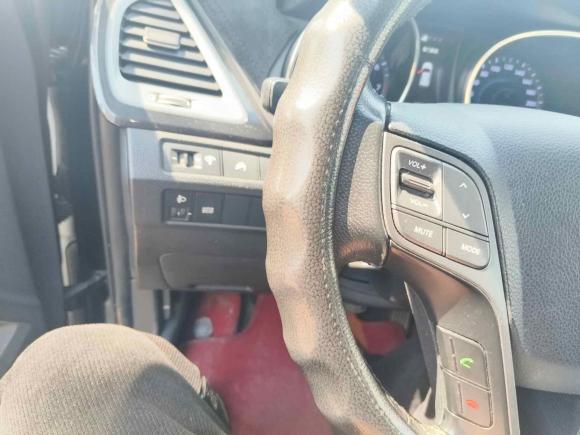 [金华·浙G] 二手现代胜达2013款 2.4L 自动两驱智能型