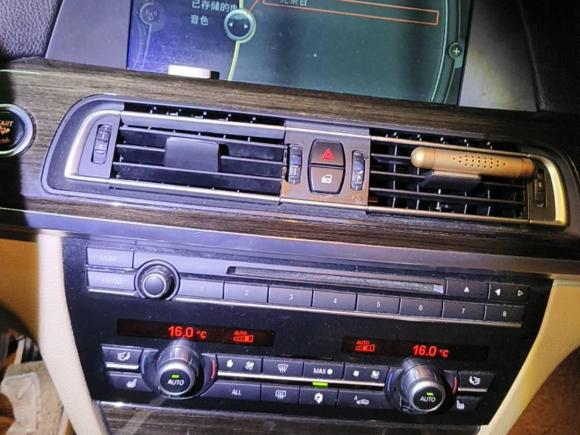 [上海·沪N] 二手宝马宝马7系2011款 730Li典雅型