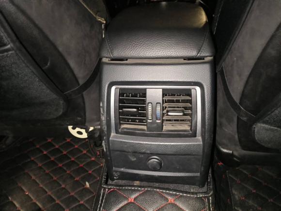 [武汉·鄂A] 二手宝马宝马3系2017款 320i M运动型