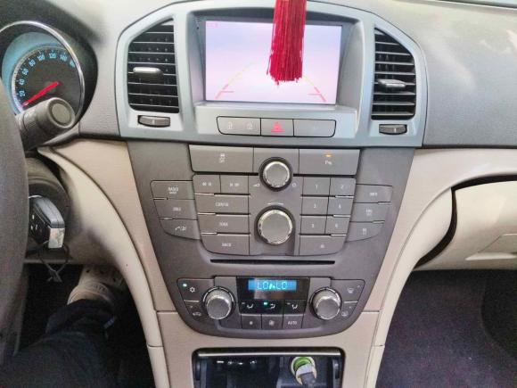 [上海·苏K] 二手别克君威2012款 2.0L 舒适版