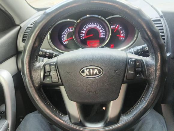 [深圳·粤B] 二手起亚索兰托2009款 2.4L 至尊版