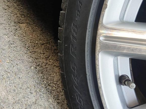 [上海·浙B] 二手沃尔沃沃尔沃S60插电式混动2015款 S60L E驱混动 T6智驭版