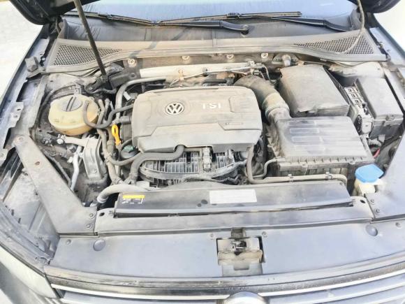 [上海·苏M] 二手大众迈腾2018款 330TSI DSG 领先型