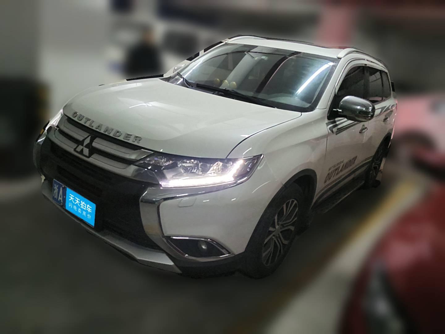 [嘉兴·浙A] 三菱欧蓝德2016款 2.4L 四驱豪华版 7座