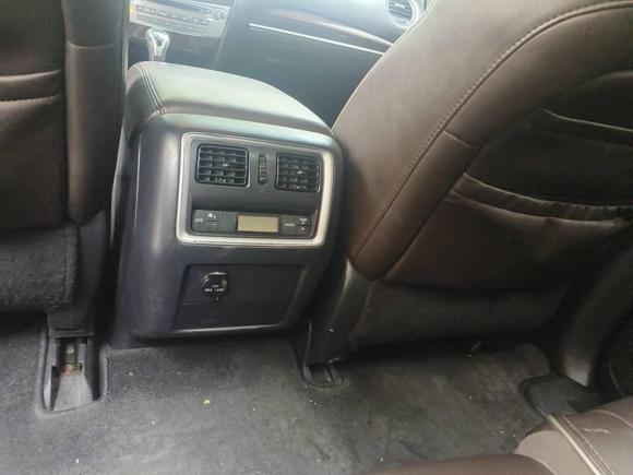 [义乌·浙G] 二手英菲尼迪英菲尼迪QX60(进口)2018款 2.5 S/C Hybrid 两驱卓越版 国VI