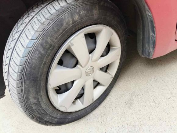 [常州·苏D] 二手日产玛驰2010款 1.5L 手动易型版