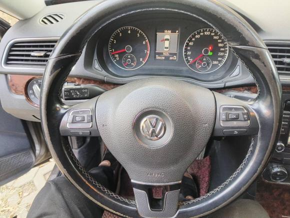 [上海·闽H] 二手大众帕萨特2011款 1.8TSI DSG御尊版