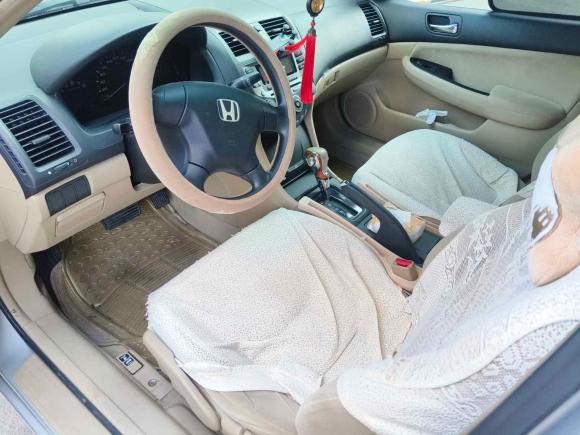 [深圳·粤B] 二手本田雅阁2006款 2.0L 标准版