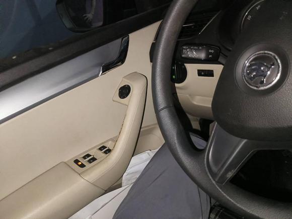 [嘉兴·浙F] 二手斯柯达明锐2015款 1.6L 手动逸杰版