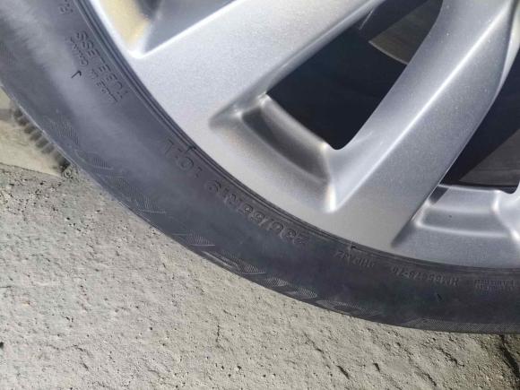 [南通·苏F] 二手奔驰奔驰GLC轿跑2020款 GLC 260 4MATIC 轿跑SUV