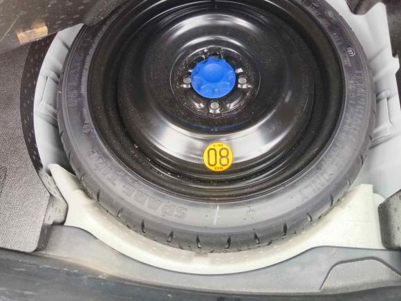 [广州·粤A] 二手丰田YARiS L 致炫2016款 改款 1.5E CVT魅动版