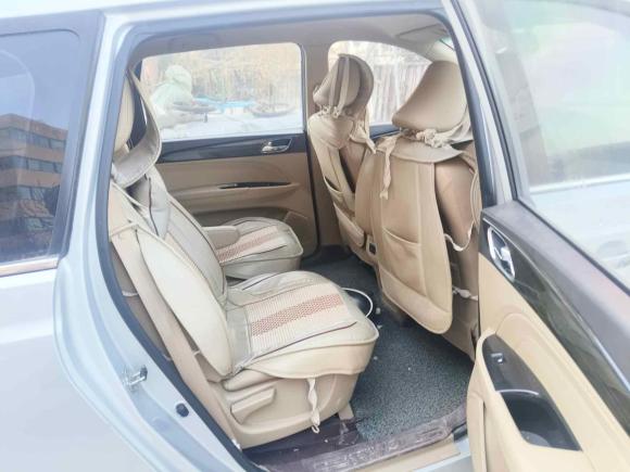 [青岛·鲁P] 二手宝骏宝骏7302016款 1.5L 手动舒适型 7座 国V