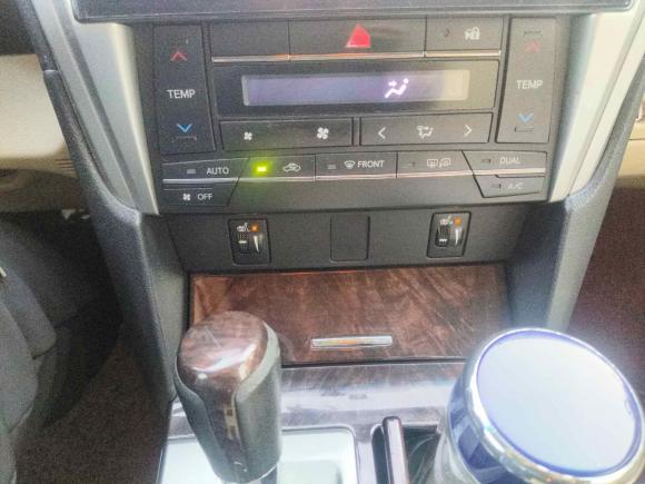 [上海·皖S] 二手丰田凯美瑞2015款 2.0G 领先版