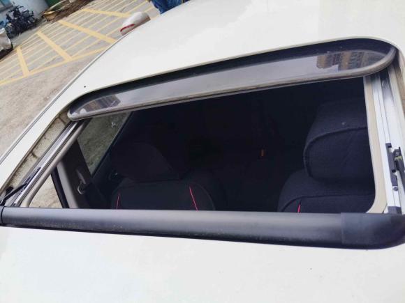 [深圳·粤B] 二手日产轩逸2018款 1.6XV CVT尊享版