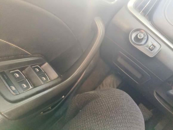 [上海·沪A] 二手荣威荣威i6新能源2017款 45T 混动互联智享版